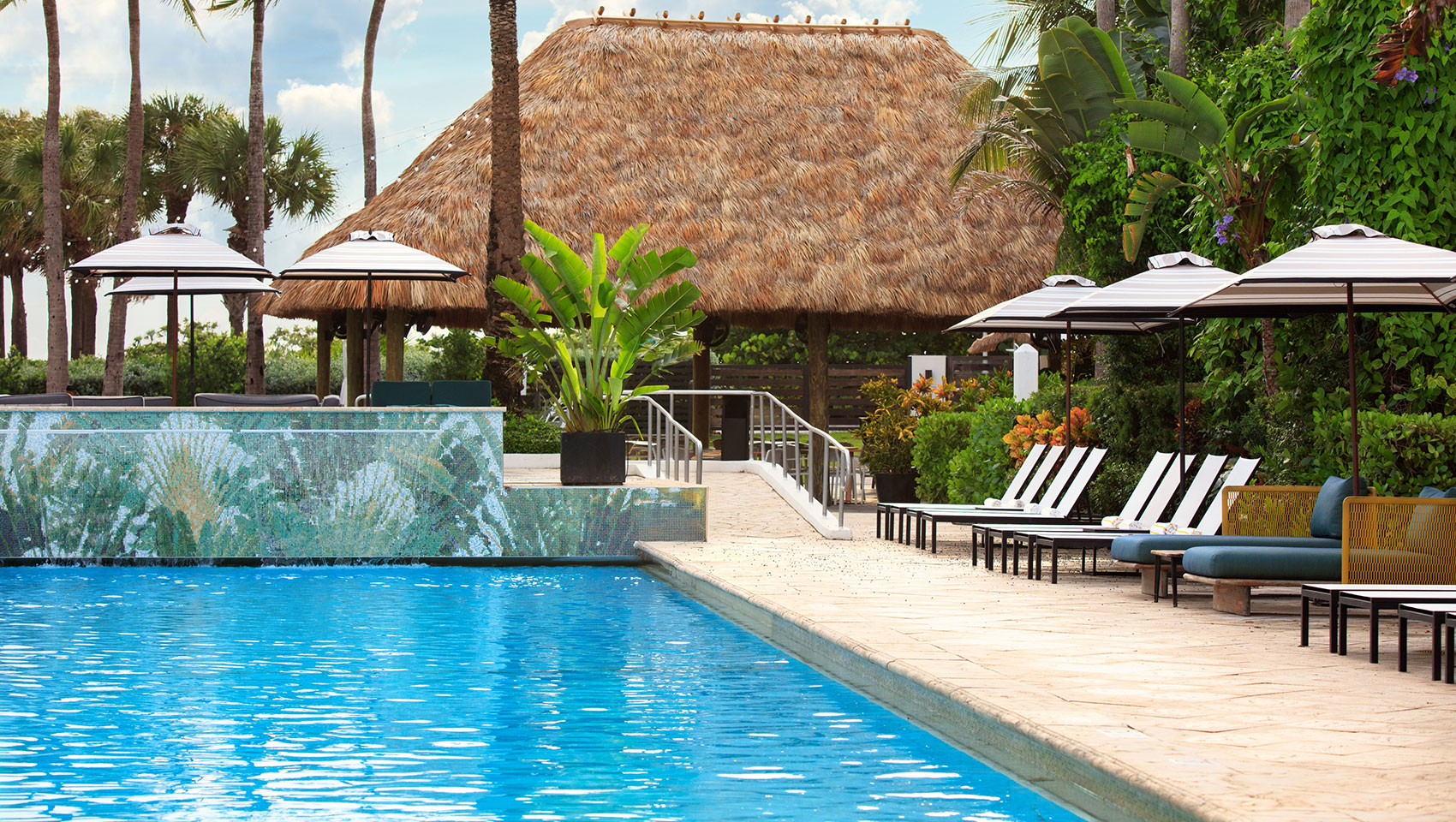 the pool at kimpton surfcomber hotel